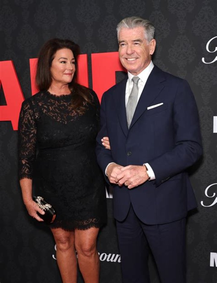 Is Dr. Ian Smith Still Married? – Celebrity
