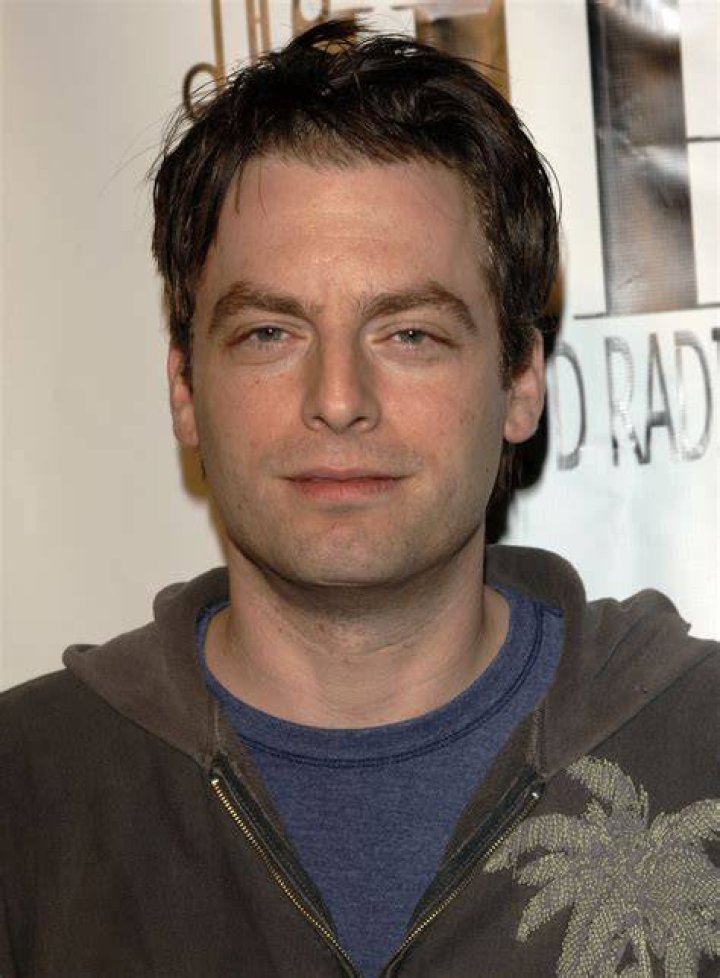 Justin Kirk Age, Weight, Height, Measurements